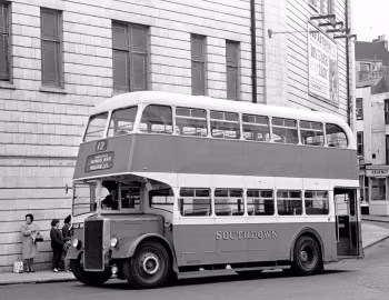 Leyland Titan PD2/12 Beadle [UK-spec] (H31/28RD) '1956