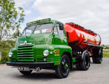 Bedford SA 4×2 tractor '1952–57