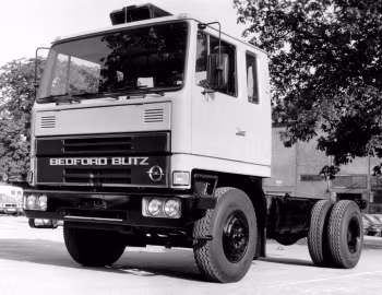 Bedford Blitz TM-3800 Zugmaschine (EXX8) '1975–86