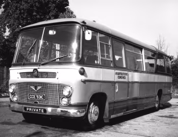 Bedford SB13 Duple Vega (C41F) '1965–????