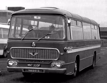Bedford VAM5 Duple Viscount [UK-spec] (C45F) '1967–68