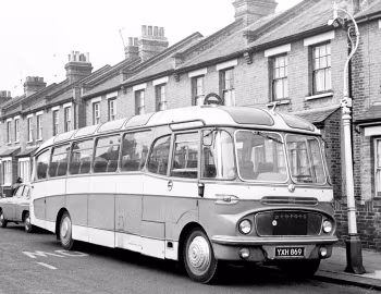 Bedford SB1 Harrington Crusader I [UK-spec] (C41F) '1958–60