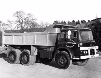 Bedford KM 6×4 самосвал '1968–80