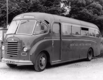 Bedford SB Duple Vega [UK-spec] (C33F) '1951–55