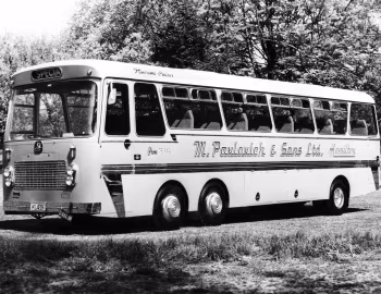 Bedford VAL14 McWhinnie [UK-spec] (B37F) '1963