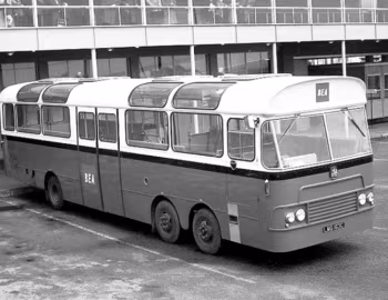 Bedford VAL14 Marshall [UK-spec] (B48D) '1965