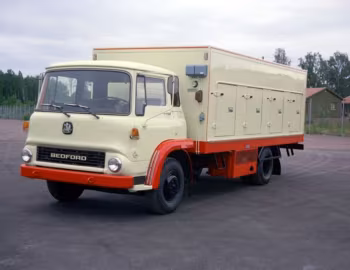 Bedford TK VBK refrigerator [EU-spec] '1975–76