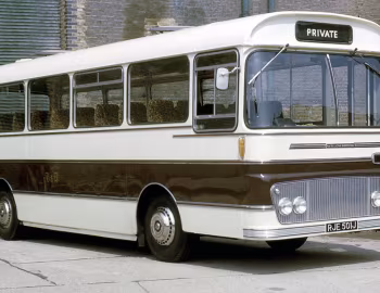 Bedford YRQ Willowbrook [UK-spec] (DP45F) '1971