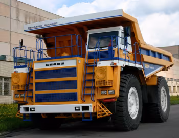 БелАЗ-75570