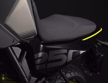 Benelli BKX 250 S '2023–pr.