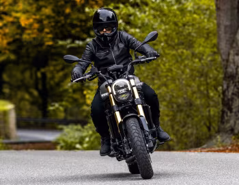 Benelli Leoncino 800 '2020–22