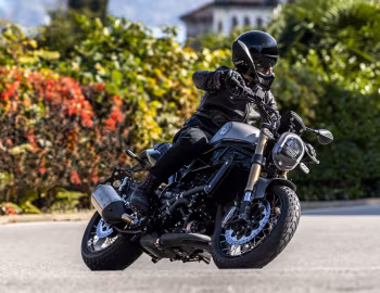 Benelli Leoncino 800 '2020–22