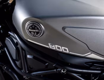 Logo Benelli Leoncino 800 '2022–pr.