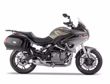 Benelli TNT 600 GT '2015–н.ч.