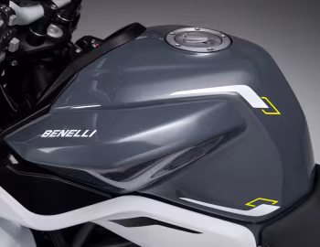 Intérieur Benelli Tornado Naked Twin 500 '2024–pr.