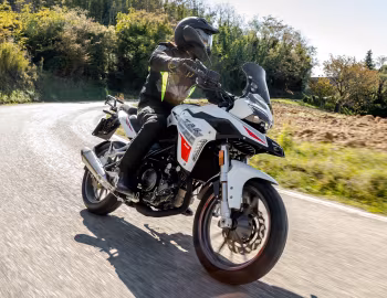 Benelli TRK 251 '2022–н.в.