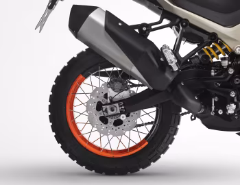 Benelli TRK 800 '2022–23