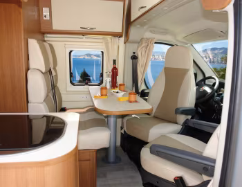 Interior 2013–14 Benimar Benivan 102 '2012–14