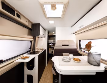 Interior 2021 Benimar Benivan 116up '2020–21