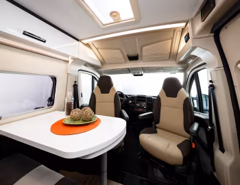 Інтэр'ер 2020 Benimar Benivan 116up '2019–20