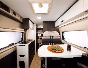 Інтэр'ер 2020 Benimar Benivan 116up '2019–20