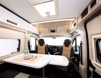Interior 2019–20 Benimar Benivan 140up '2018–20