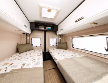 Interior 2021 Benimar Benivan 167 '2020–21