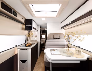 Interior 2021 Benimar Benivan 167 '2020–21