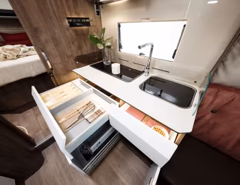 Інтэр'ер 2020 Benimar Perseo 597 '2019–20