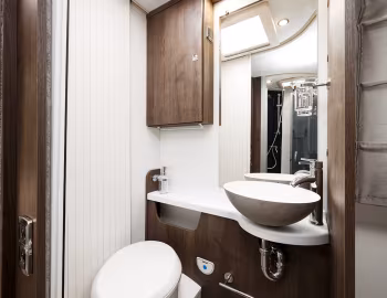 Інтэр'ер 2020 Benimar Perseo 597 '2019–20