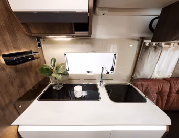 Interior 2020 Benimar Perseo 597 '2019–20