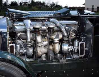 Sob o capô Bentley 3/8 Litre Sports Roadster '1924