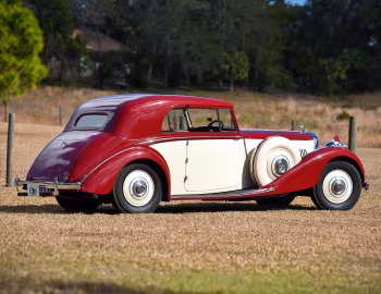 Bentley 4 ¼ Litre Coupe by Park Ward (B131MX) '1939