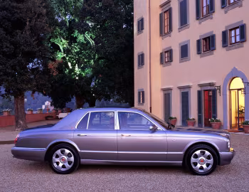 Bentley Arnage Red Label [UK-spec] '1999–2002