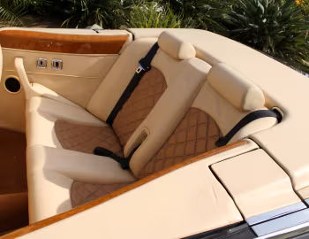 Interior Bentley Azure Final Series '2002–03