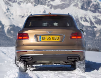 Bentley Bentayga [Worldwide] '2016–20