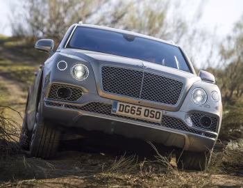 Bentley Bentayga [Worldwide] '2016–20