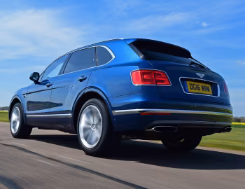Bentley Bentayga [UK-spec] '2016–20
