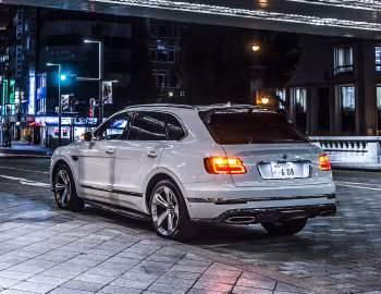 Bentley Bentayga Styling Spec [Japan] '2016–20