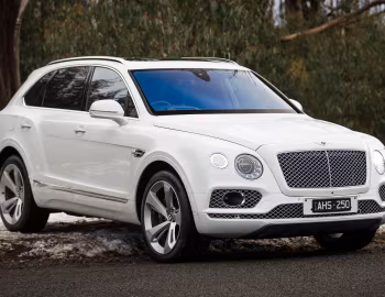 Bentley Bentayga [Australia] '2016–20