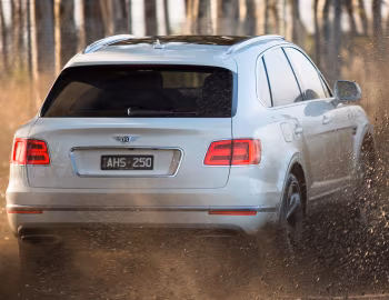 Bentley Bentayga [Australia] '2016–20