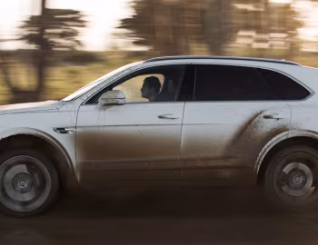 Bentley Bentayga [Australia] '2016–20