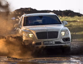 Bentley Bentayga [Australia] '2016–20