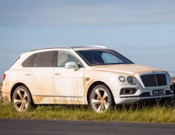 Bentley Bentayga [Australia] '2016–20