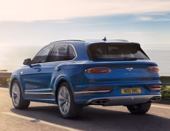 Bentley Bentayga Azure [Worldwide] '2022–pr.