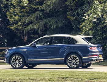 Bentley Bentayga Azure Hybrid [UK-spec] '2022–pr.