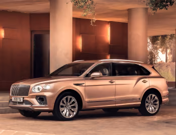 Bentley Bentayga EWB Azure [Worldwide] '2022–pr.