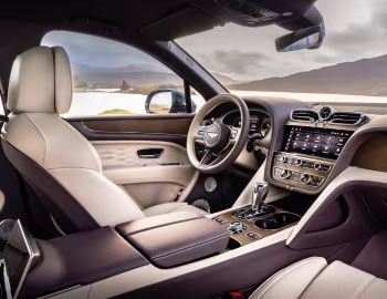 Interior Bentley Bentayga EWB Azure [Worldwide] '2022–pr.