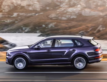 Bentley Bentayga EWB Azure [Worldwide] '2022–pr.