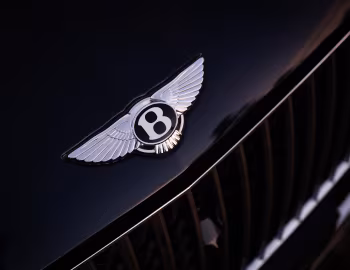 Bentley Bentayga EWB Azure [Australia] '2022–pr.